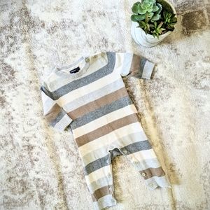 One piece romper sweater baby gap
